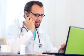 Dodatna pomoć - lekari specijalisti savetuju sugrađane
