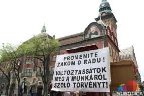 "Svim radnim ljudima i građanima Subotice čestitamo 1. maj – Međunarodni dan borbe za radnička prava!"