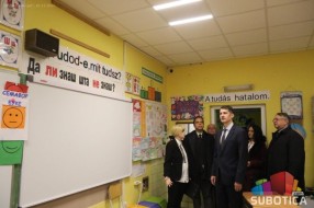 OŠ "Majšanski put" dobila novu led rasvetu i termoizolaciju