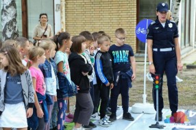 "Zajedno i bezbedno kroz detinjstvo" - subotički policajci ugostili đake osnovnih škola