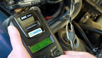 Pripremite četvorotočkaša za zimu - besplatno proverite stanje akumulatora