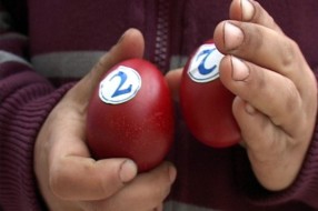"Lista za Srbiju" delila uskršnja jaja
