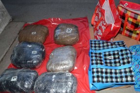 Policija presrela automobil, zaplenila 25 kilograma marihuane i uhapsila jednu osobu