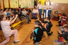 Bokseri Spartaka obišli decu iz Kolevke u sklopu Nedelje osoba sa invaliditetom