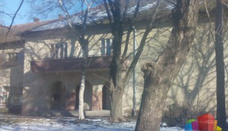 Pozorište podelilo meštane Čantavira