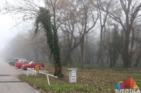 Na mestu gelegunja niče parking