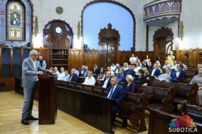 Izabrano novo gradsko rukovodstvo – Stevan Bakić i dalje gradonačelnik Subotice