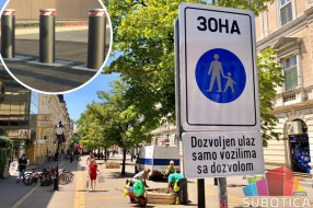 Uskoro kreće izgradnja potapajućih stubića na ulazima u pešačku zonu u centru grada