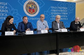 Premijera predstave "Ljubav" u subotu