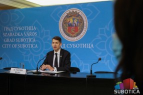 Sutra četvrta redovna sednica Skupštine grada