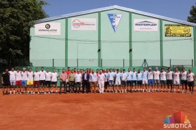 Tenis: Seniori Spartaka brane titulu
