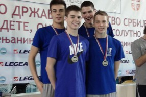 Plivači Spartaka treći u Srbiji sa osvojenih 20 medalja