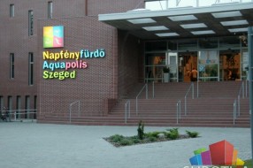 Noćno kupanje u Akvapolisu preko Suboticatransa