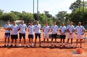 Tenis: Spartak i Zvezda od 10 časova za titulu