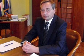 Jene Maglai: Prekinuću praksu zapošljavanja stranačkih kadrova