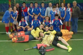Zlato i bronza za hokejaše na travi HK "Spartak EV"