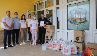 Odvajali od svojih plata da bi obradovali korisnike Doma "Kolevka"