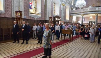 Održani parastos i istorijska tribina povodom proterivanja i stradanja srpskog stanovništva u akciji "Oluja"