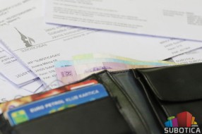 Odloženo plaćanje računa penzionerima, obaveza važi za ostale građane