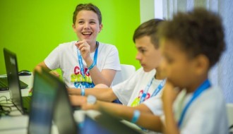 Škola programiranja "Logiscool" organizuje zimske kampove za decu