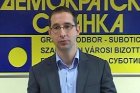 DS: Gradi se bazen na Prozivci