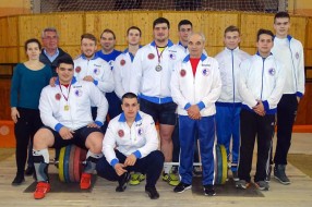 Dizači tegova Spartaka pobednici prvenstva Vojvodine i 1. kola ekipnog prvenstva Srbije