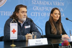 Trka Deda Mrazeva u nedelju na Paliću