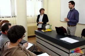 Održan seminar "Volonterska mreža i volonterizam"