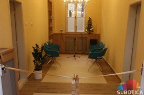 Ulaz Gradske biblioteke renoviran