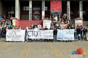Subotički studenti održali protestnu šetnju
