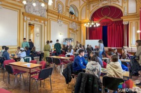 Gimnazijalci tradicionalno rešavali zadatke sa brojem Pi