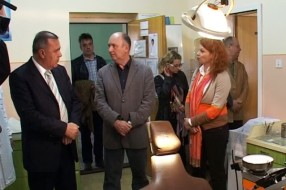 Čantavir: uređenje trga i donacija za ambulantu