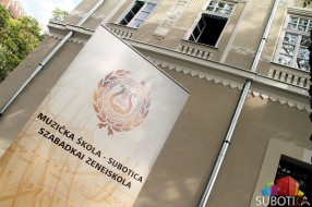 Ozbiljne optužbe na račun direktorke Muzičke škole