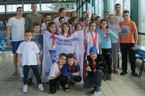 Plivači Spartak-Prozivke osvojili 37 medalja na međunarodnom mitingu "Feniks 2016"