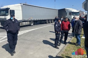 Bez naplate parkiranja na terminalu Horgoš, prevoznici zadovoljni postignutim dogovorom