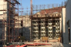 Posle bazena, staju radovi i na Pozorištu?