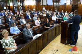 Izglasani novi članovi Gradskog veća i potvrđena promena direktora javnih preduzeća