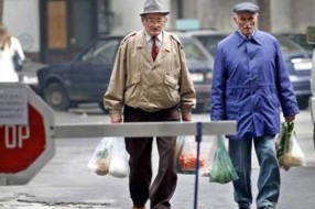 Nabavka namirnica i pravni saveti za penzionere