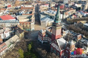 U ponedeljak počinje isplata minimalca za zaposlene u turizmu i ugostiteljstvu