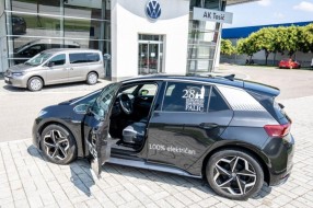 Autokuća "Tasić" kroz manifestacije koje podržava predstavila ID.3 – električni automobil