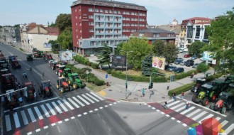 Protest paora: "Tražimo da Grad formira Krizni štab u cilju procene štete i proglašenja suše"