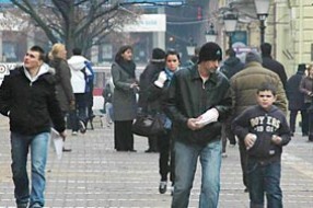 Srbi i Mađari pričaju na engleskom