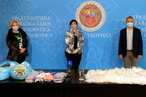 Škole gradu poklonile maske i sredstva za dezinfekciju