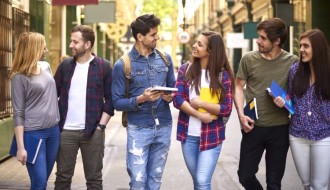 U toku prijave za septembarski upisni rok na Akademiji Oxford