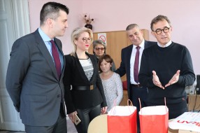Udruženju slepih i slabovidih novi lap top, digitalne knjige i uređaj za čitanje