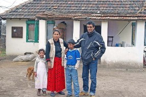 Mala kuća na ivici grada…