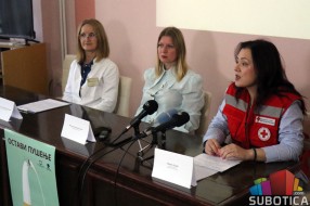 Sve više mladih u Srbiji koristi e-cigarete