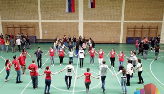 Održana generalna proba maturantskog plesa