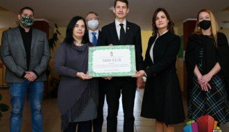 OŠ „Hunjadi Janoš“ u Čantaviru dobila vrednu donaciju Generalnog konzulata Mađarske