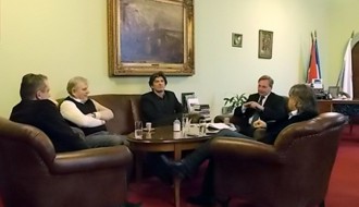 Karadžić i Simović sa Maglaijem o fudbalskim temama